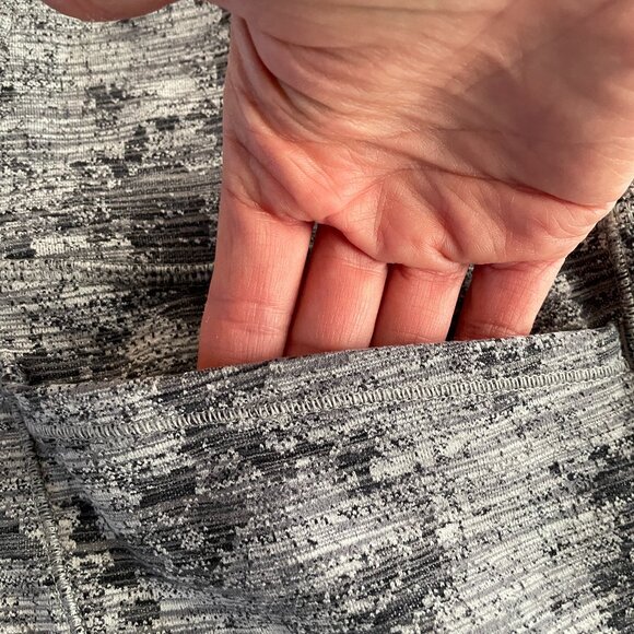 Calia Women's Stay The Path Tight Athletic/Yoga Leggings Textured, Size Medium - Picture 3 of 6